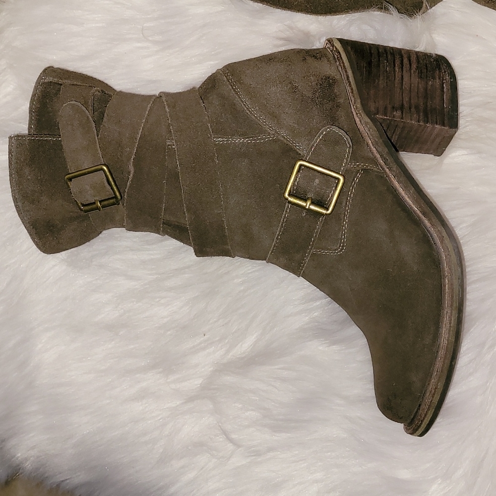 Jeffrey Campbell Ibiza Last France army green suede wrap around boots Si…